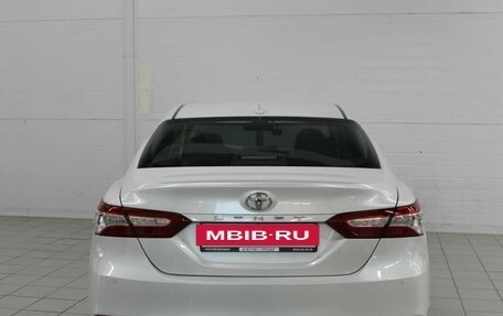 Toyota Camry, 2019 год, 2 950 000 рублей, 9 фотография