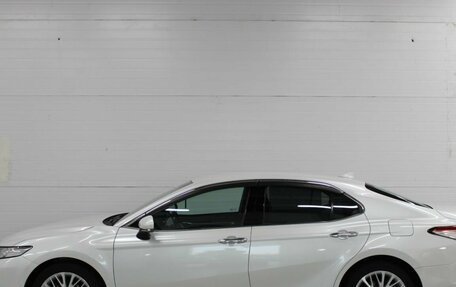 Toyota Camry, 2019 год, 2 950 000 рублей, 11 фотография
