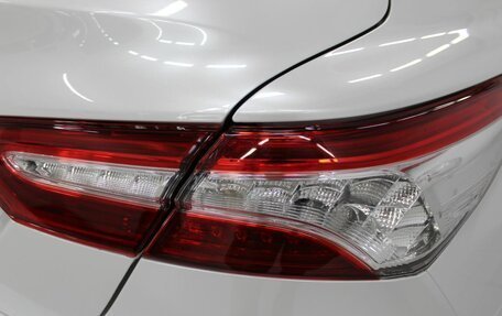 Toyota Camry, 2019 год, 2 950 000 рублей, 12 фотография