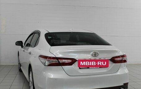 Toyota Camry, 2019 год, 2 950 000 рублей, 10 фотография
