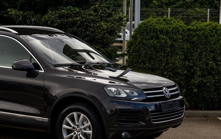 Volkswagen Touareg III, 2011 год, 1 795 000 рублей, 7 фотография