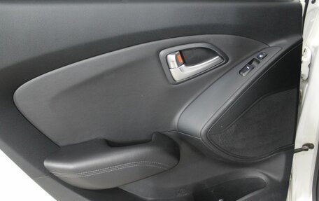 Hyundai ix35 I рестайлинг, 2012 год, 1 100 000 рублей, 27 фотография