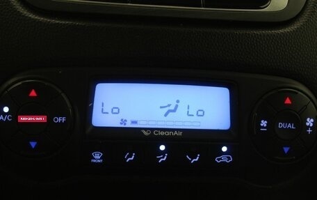 Hyundai ix35 I рестайлинг, 2012 год, 1 100 000 рублей, 22 фотография