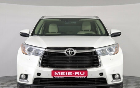 Toyota Highlander III, 2014 год, 2 797 000 рублей, 2 фотография