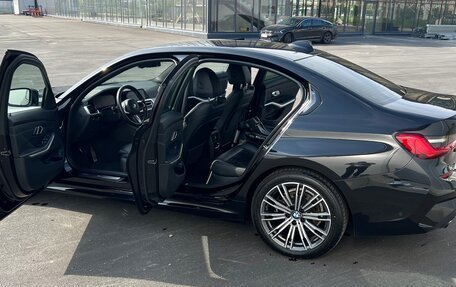 BMW 3 серия, 2019 год, 4 350 000 рублей, 11 фотография