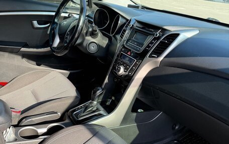 Hyundai i30 II рестайлинг, 2014 год, 920 000 рублей, 15 фотография