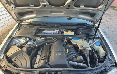 Audi A4, 2004 год, 495 000 рублей, 17 фотография