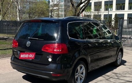 Volkswagen Sharan II, 2013 год, 1 190 000 рублей, 2 фотография