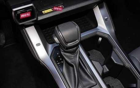Toyota RAV4, 2026 год, 4 139 000 рублей, 10 фотография