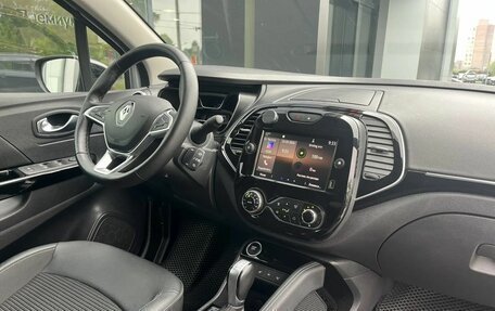 Renault Kaptur I рестайлинг, 2021 год, 1 735 000 рублей, 10 фотография