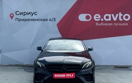 Mercedes-Benz E-Класс, 2018 год, 2 490 000 рублей, 2 фотография