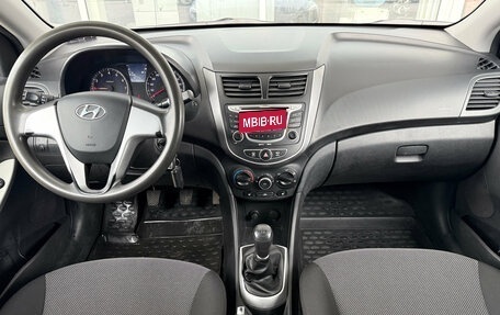 Hyundai Solaris II рестайлинг, 2013 год, 769 000 рублей, 8 фотография