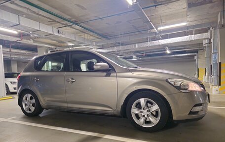 KIA cee'd I рестайлинг, 2011 год, 879 000 рублей, 6 фотография