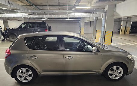 KIA cee'd I рестайлинг, 2011 год, 879 000 рублей, 13 фотография