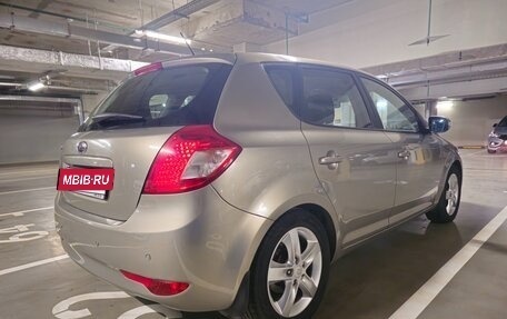KIA cee'd I рестайлинг, 2011 год, 879 000 рублей, 4 фотография
