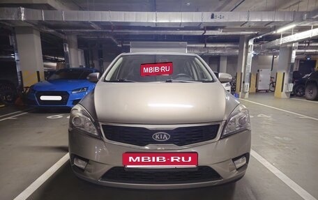 KIA cee'd I рестайлинг, 2011 год, 879 000 рублей, 9 фотография