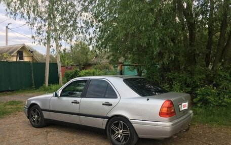 Mercedes-Benz C-Класс, 1994 год, 340 000 рублей, 5 фотография