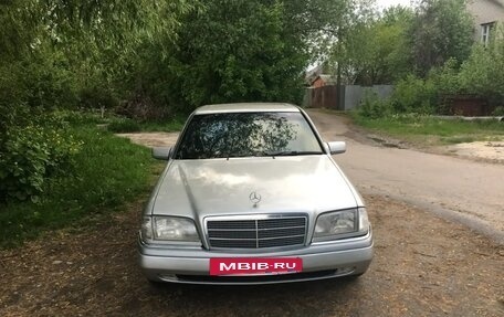 Mercedes-Benz C-Класс, 1994 год, 340 000 рублей, 2 фотография