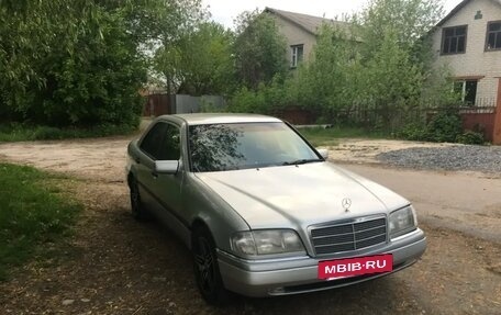 Mercedes-Benz C-Класс, 1994 год, 340 000 рублей, 3 фотография