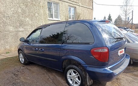 Chrysler Voyager IV, 2003 год, 370 000 рублей, 4 фотография