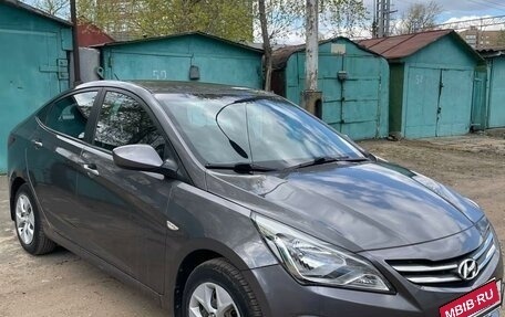 Hyundai Solaris II рестайлинг, 2015 год, 1 300 000 рублей, 4 фотография