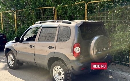 Chevrolet Niva I рестайлинг, 2013 год, 580 000 рублей, 3 фотография