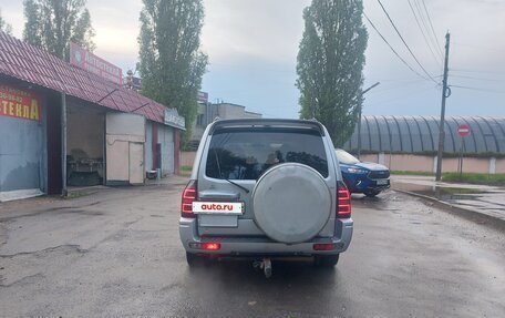 Mitsubishi Pajero III рестайлинг, 2006 год, 970 000 рублей, 3 фотография