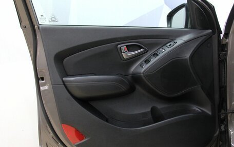 Hyundai ix35 I рестайлинг, 2015 год, 1 538 000 рублей, 11 фотография