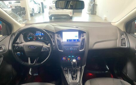 Ford Focus III, 2017 год, 896 000 рублей, 17 фотография