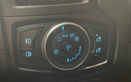 Ford Focus III, 2017 год, 896 000 рублей, 27 фотография