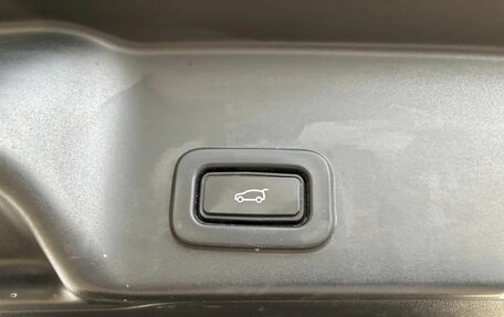 Land Rover Range Rover Evoque II, 2019 год, 3 299 000 рублей, 16 фотография