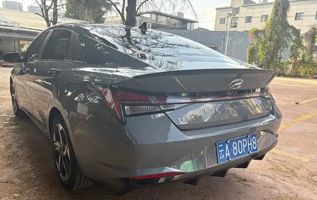 Hyundai Elantra, 2022 год, 1 370 000 рублей, 4 фотография