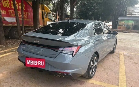 Hyundai Elantra, 2022 год, 1 370 000 рублей, 6 фотография