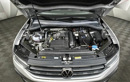 Volkswagen Tiguan II, 2021 год, 2 795 000 рублей, 11 фотография
