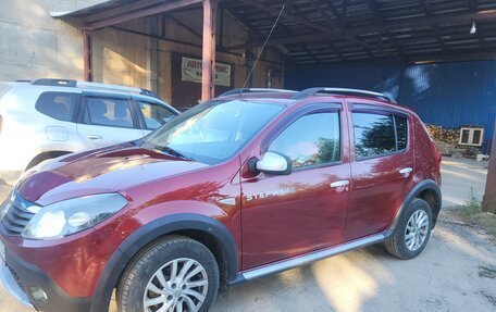 Renault Sandero I, 2012 год, 800 000 рублей, 2 фотография