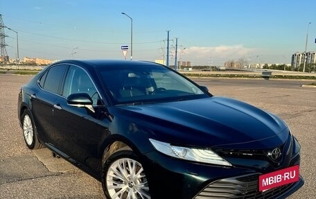 Toyota Camry, 2019 год, 3 500 000 рублей, 2 фотография