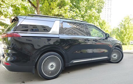 KIA Carnival, 2022 год, 4 900 000 рублей, 13 фотография