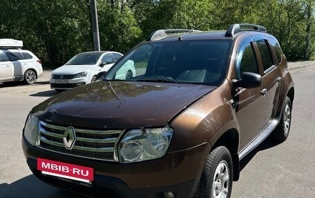Renault Duster I рестайлинг, 2013 год, 640 000 рублей, 2 фотография