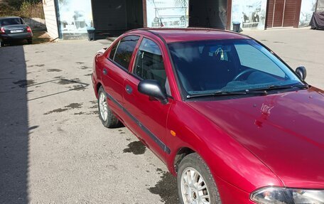 Mitsubishi Carisma I, 2001 год, 270 000 рублей, 3 фотография