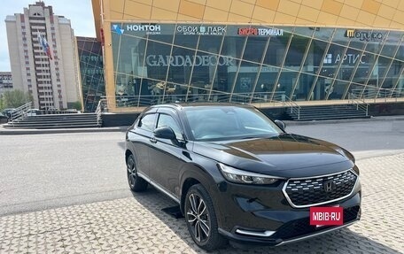 Honda Vezel, 2021 год, 2 850 000 рублей, 2 фотография