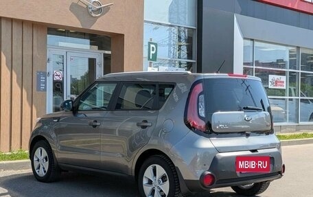 KIA Soul II рестайлинг, 2016 год, 1 400 000 рублей, 4 фотография
