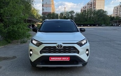 Toyota RAV4, 2019 год, 3 150 000 рублей, 1 фотография