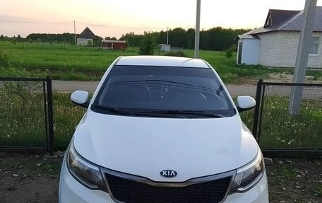 KIA Rio III рестайлинг, 2016 год, 530 000 рублей, 1 фотография