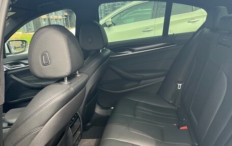 BMW 5 серия, 2018 год, 3 550 000 рублей, 2 фотография