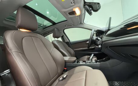 BMW 1 серия, 2023 год, 1 990 000 рублей, 13 фотография