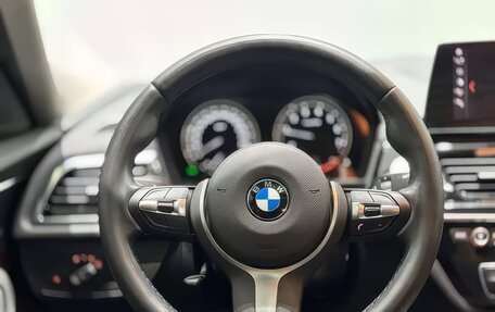 BMW 1 серия, 2023 год, 1 990 000 рублей, 12 фотография