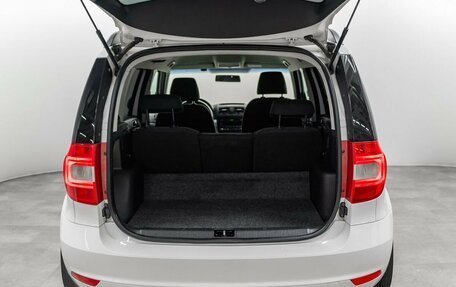 Skoda Yeti I рестайлинг, 2015 год, 1 087 000 рублей, 15 фотография