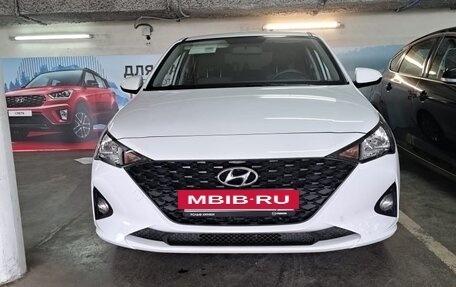 Hyundai Solaris II рестайлинг, 2021 год, 1 420 000 рублей, 3 фотография