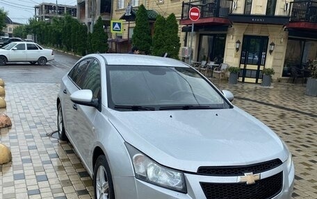 Chevrolet Cruze II, 2009 год, 525 000 рублей, 2 фотография