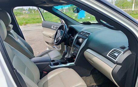 Ford Explorer VI, 2012 год, 1 830 000 рублей, 17 фотография